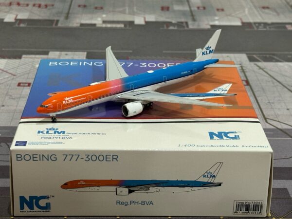 NG Models KLM 777-300ER PH-BVA (Orange Pride)